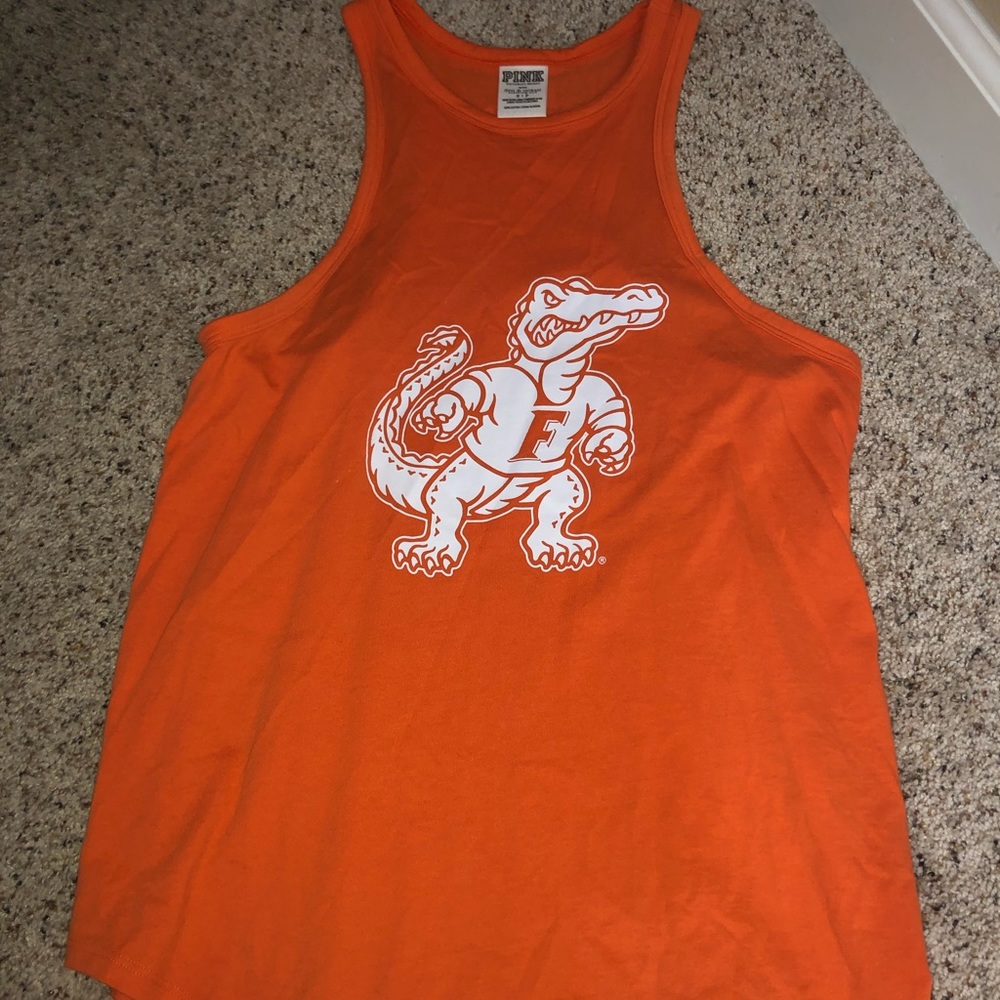 Vs pink Albert tank